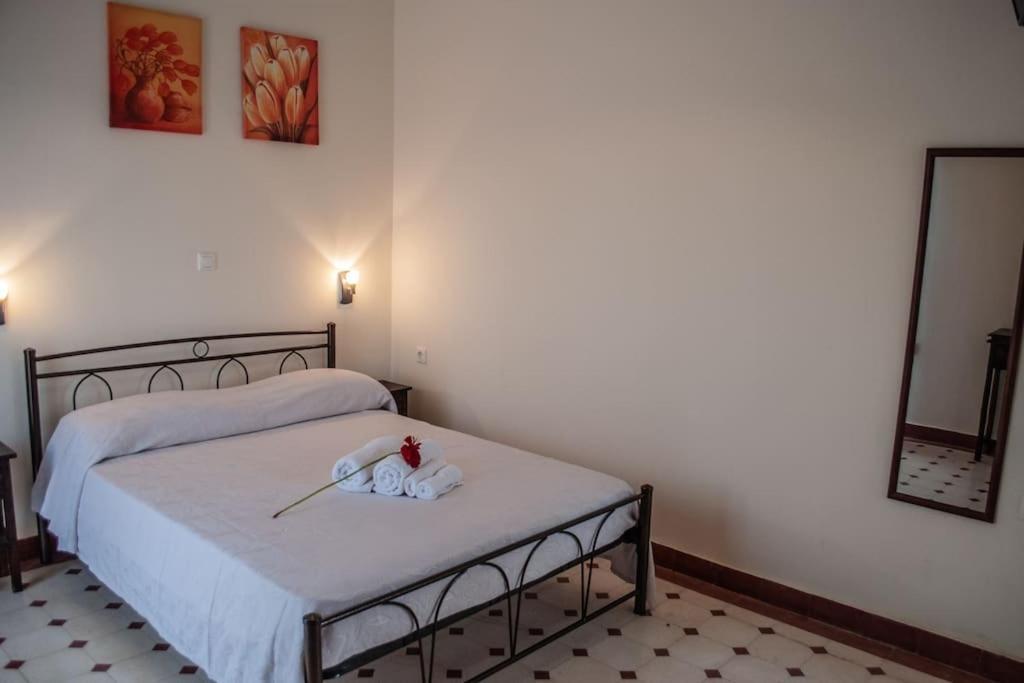 Phyllida Guest House - A2 Захаро Экстерьер фото